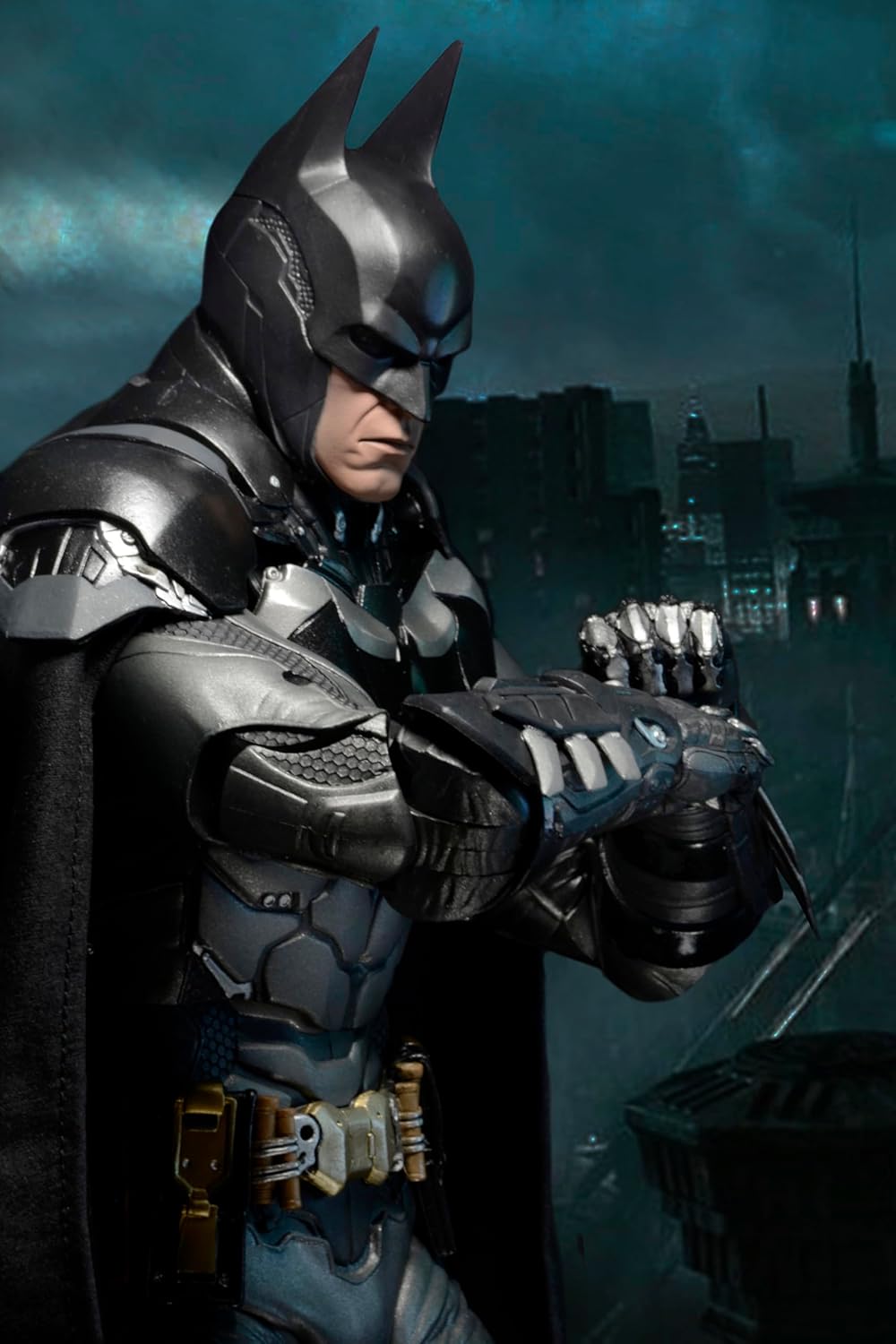 NECA Batman Arkham Knight 1/4 Scale Batman Figure